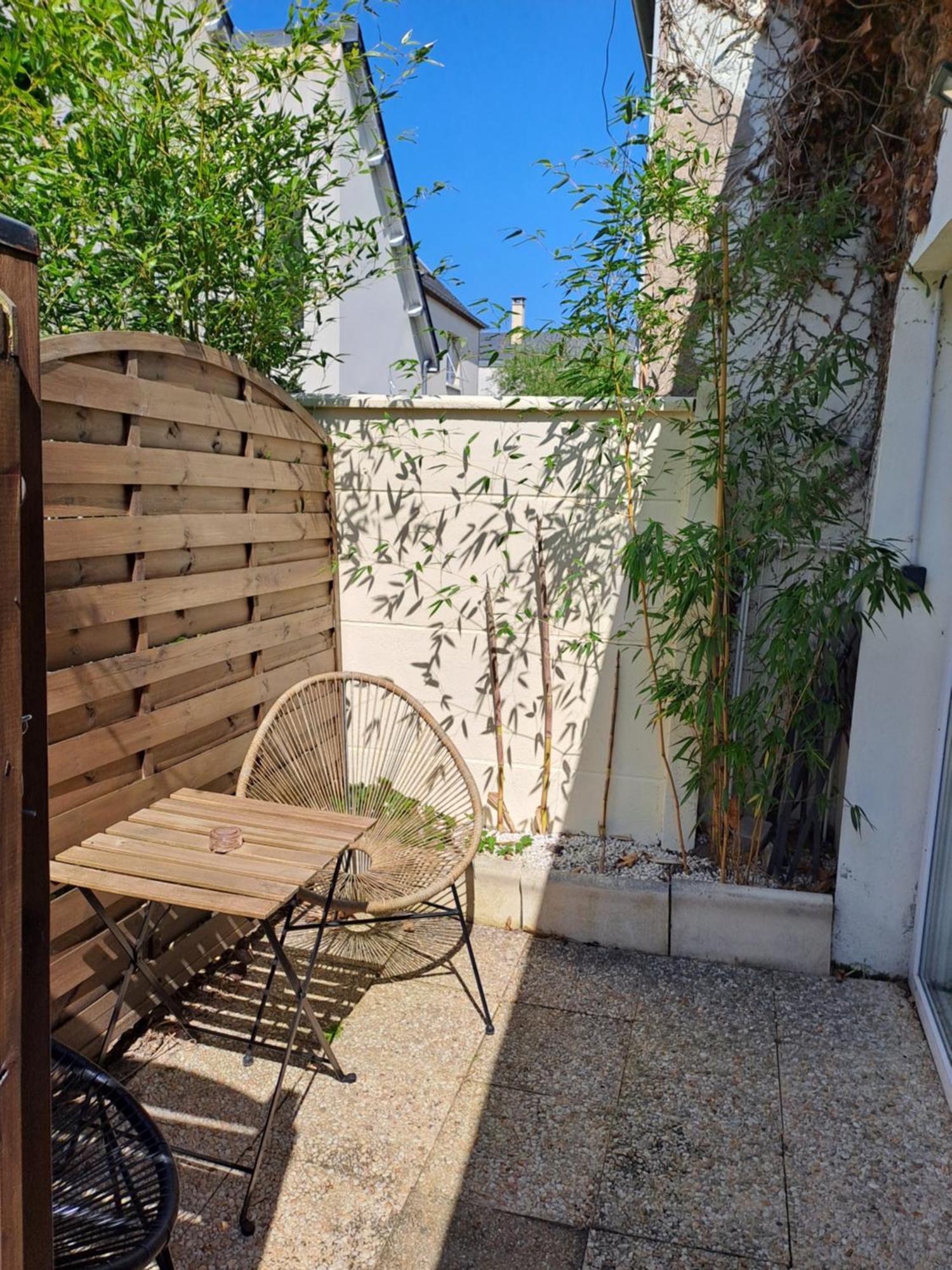 Joli Studio Au Calme Dans Un Jardin Privatif Ouistreham Eksteriør bilde